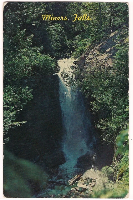 MINERS FALLS PICTURED ROCKS National Lakeshore Park Munising Michigan Postcard