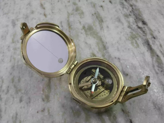 Nautical Briton Brass Compass Vintage Marine Collectible Decorative Working New