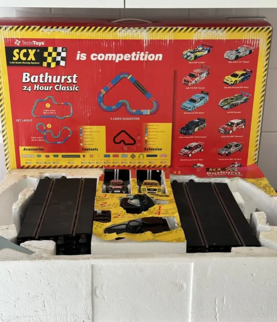 TechniToys SCX 1:32 Scale Racing System Bathurst 24 hour Classic In Box