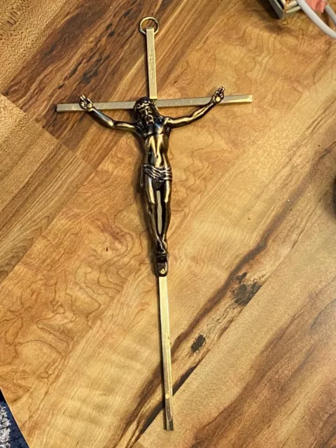 Gold Brass Tone Metal Wall Hanging Crucifix INRI Cross Jesus 10” Vintage
