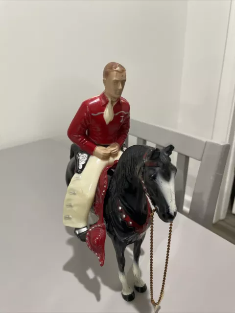 1950s HARTLAND PLASTICS 9" 800 SERIES RED SHIRT COWBOY ON HORSE- Incomplete