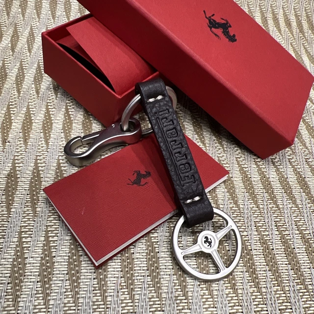 Ferrari METAL KEYRING steering wheel Collector keychain Made in Italy SMALL