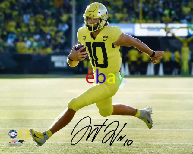 JUSTIN HERBERT  OREGON DUCKS Signed Autographed 8x10 photo Reprint