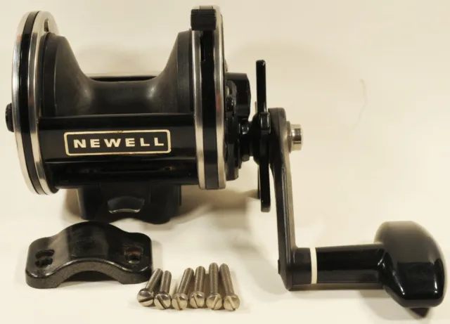 NEWELL C338-5 GRAPHITE/STAINLESS Steel Star Drag Reel - Excellent