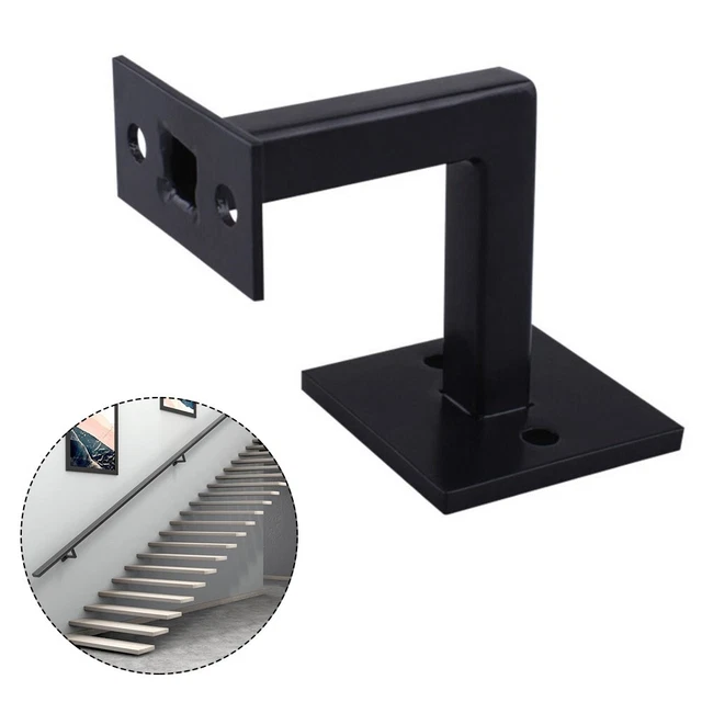 Supporto corrimano contemporaneo in acciaio inox aumenta sicurezza ed estetica