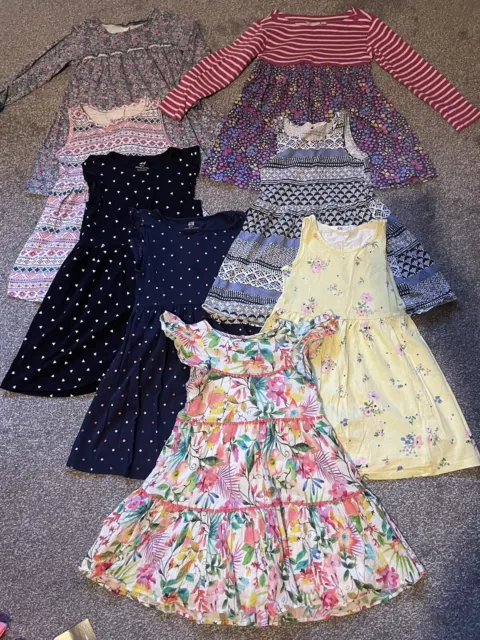 Pacchetto abiti estivi per ragazze 4-5 anni. Next, H&M, Jojo Maman Bebe, M&S, Minoti