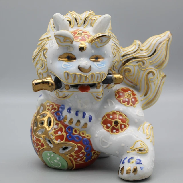 VINTAGE CHINESE MORIAGE Foo Dog with Ball & Kutani in Mouth Ceramic