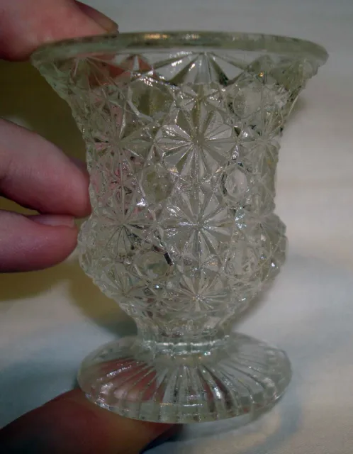 LE Smith Crystal Glass Daisy & Button Mini Urn Pedestal Vase Toothpick Holder