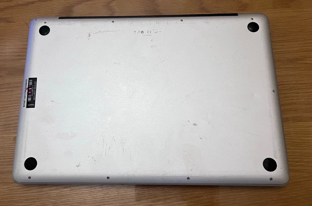 15" Apple MacBook Pro metà 2010 - Intel i5 2,4 GHz / 8 GB RAM / 256 GB SSD A1286 10
