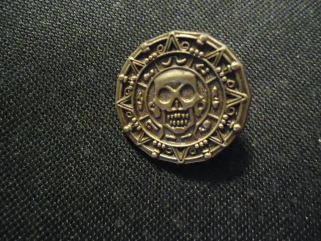 Disney Dlrp Pirates Of The Caribbean Pirate Coin Pin