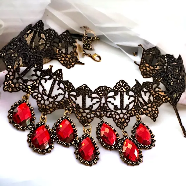 Estilo Vintage Cuello Collar Gargantilla Encaje Negro con Rojo Barroco Piedras