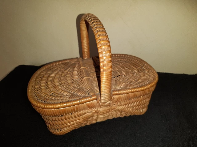 Panier pour poupée en osier - France