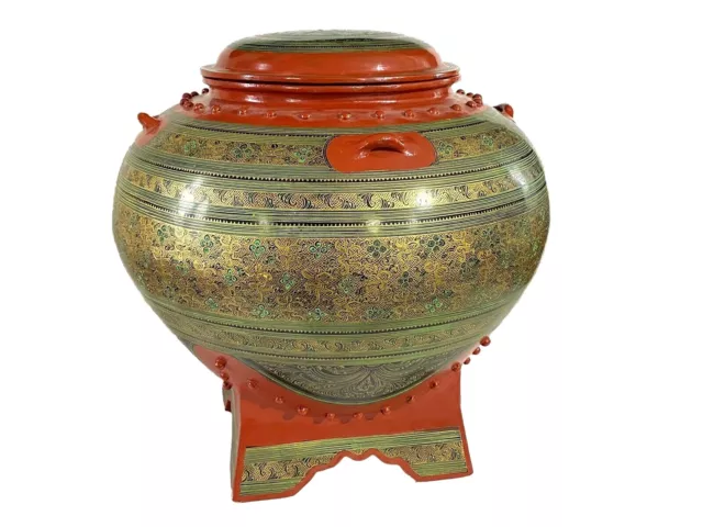 # 4028 Old Museum Quality Burmese Decorative Lacquerware Temple Offering Box/Ves