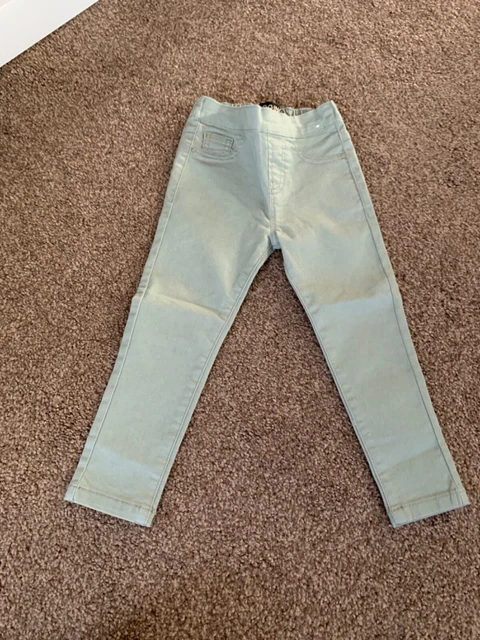 Girls Bundle of Clothes 2-3 years 6