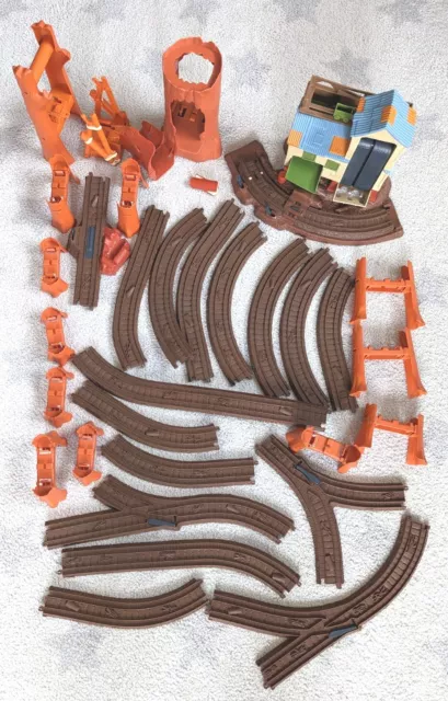 Thomas & Friends Trackmaster Zip Zoom and Logging Adventure 2009 NO zip line