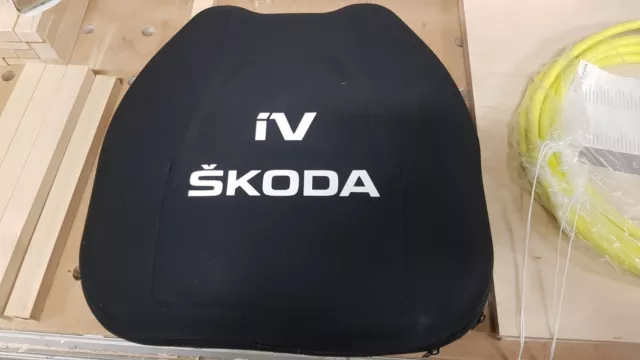 ORIGINALE ŠKODA ENYAQ iV caricabatterie cavo di ricarica caricabatterie 11kW 400/230V 000054412P