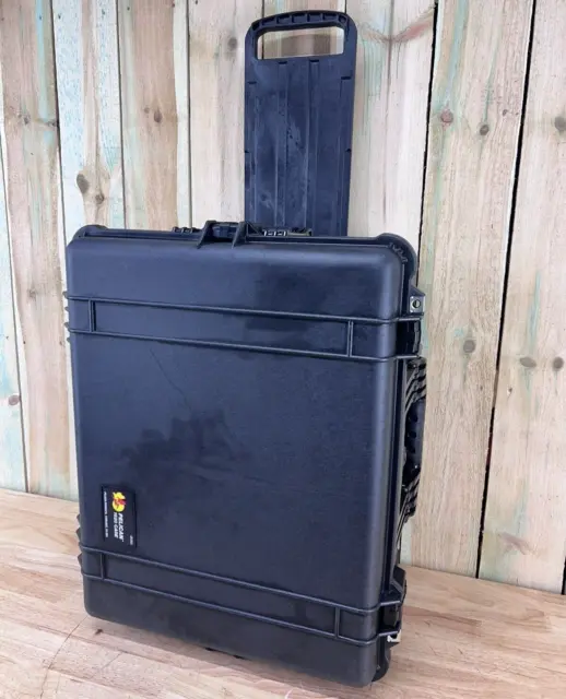 Pelican 1620 Hard Case Protector Rolling Black Good Condition AB Free Ship