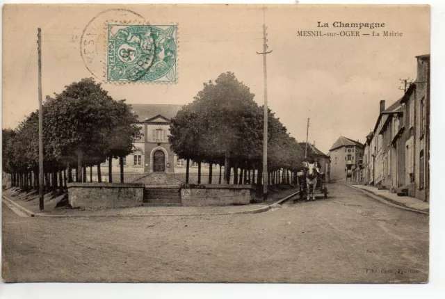 LE MESNIL SUR OGER - Marne - CPA 51 - La Mairie - un attelage