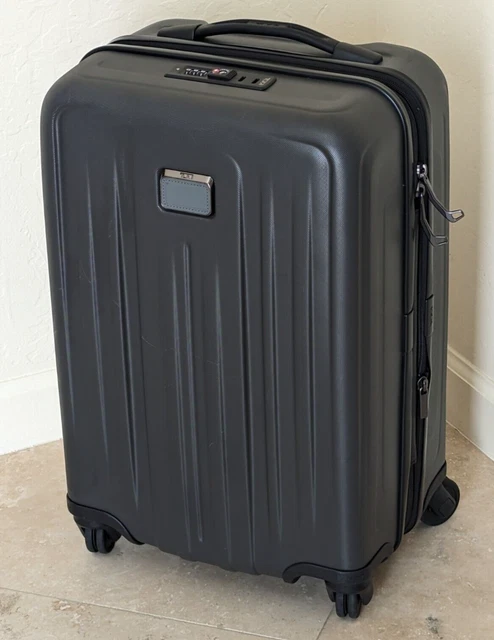 TUMI V4 International Expandable 22" Carry-On Spinner Suitcase, Grey 3