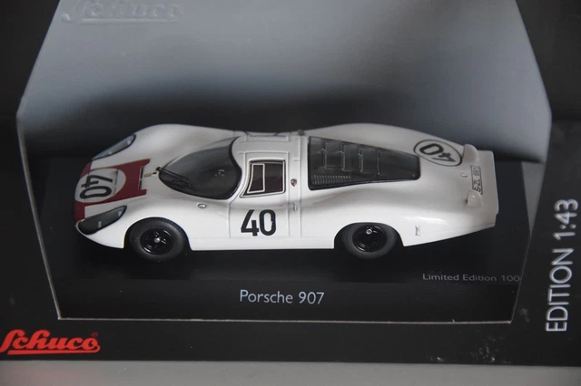 PORSCHE 907 Le Mans #41 (1967), white / green