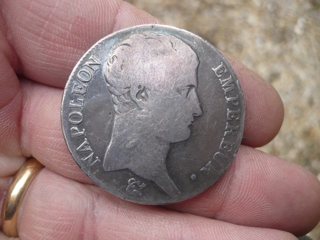 ANCIENNE PIECE DE Monnaie En Bronze A Identifier 29Mm 7,96Gr EUR 4,00