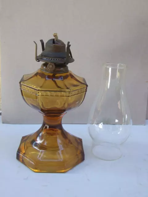 Vintage Australian 1930’s Art Deco Amber Depression Glass Oil  Kerosine Lamp 3