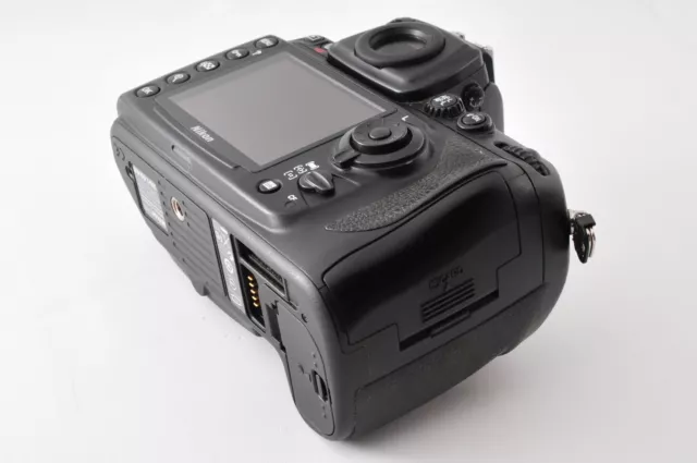 [NEAR MINT] Nikon D700 12.1MP Digital SLR Body Mb-D10 Battery Grip from JAPAN 5