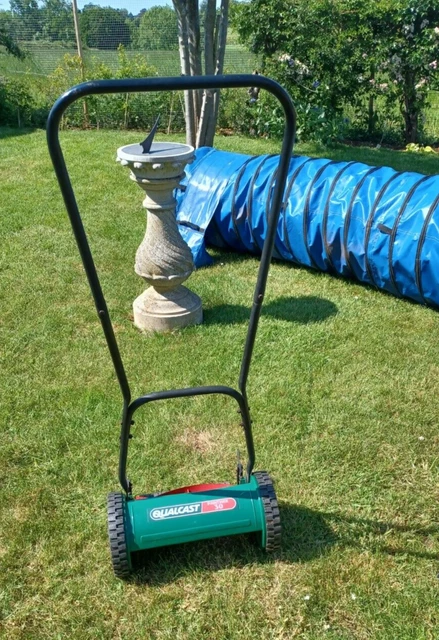 Qualcast panther 30 outlet