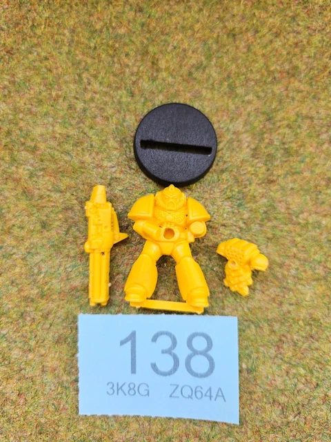 JOYTOY 1/18 Action Figure Warhammer 40.000 Pugni Imperiali Sigismondo