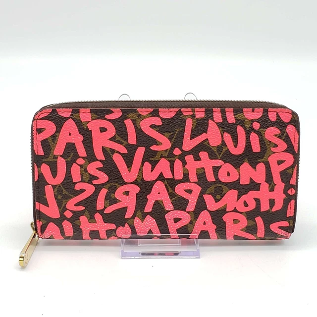100% Authentic Louis Vuitton Zippy Monogram Wallet