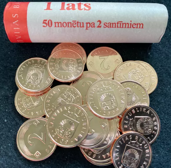 Latvia 2 Santimi KM21 50 Coins Roll UNC World Coins