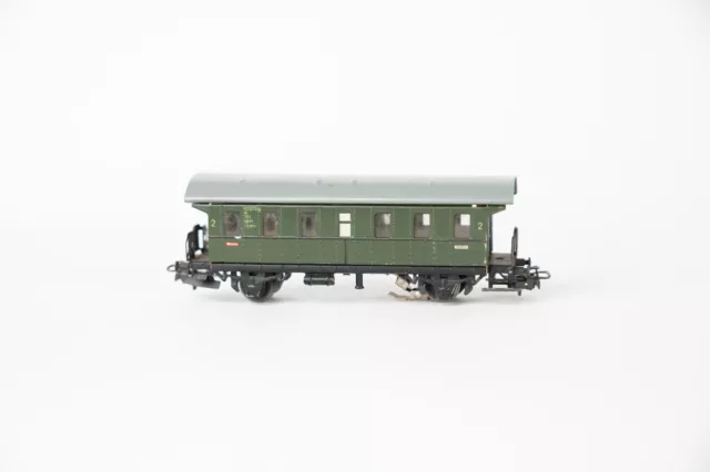 Vermutlich Märklin Spur H0 Raucherpersonenwagen mit Licht