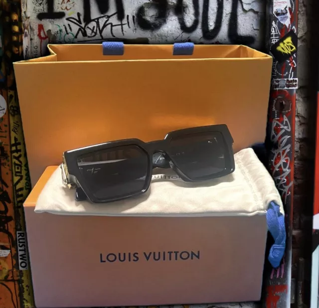 LV 1.1 Millionaires Sunglasses Green Marble – freakersinfo