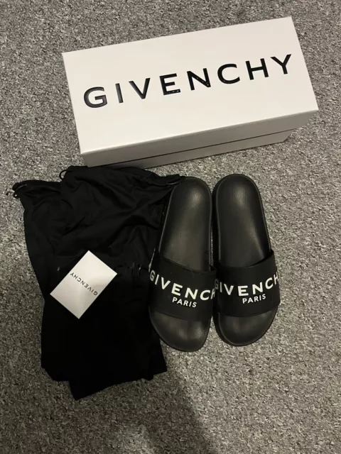 Givenchy sliders deals mens