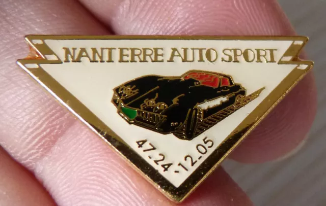 Rare Pin's Voiture Corvette Stingray Nanterre Auto Sport