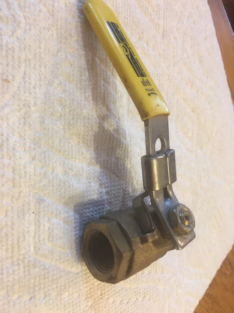 Ferguson FNW FNWX410CJ Ball Valve, 1-1/2 in Connection, FNPT, 600 WOG Ferguson FNW FNWX410CJ Ball Valve, 1-1/2 in Connection, FNPT, 600 WOG