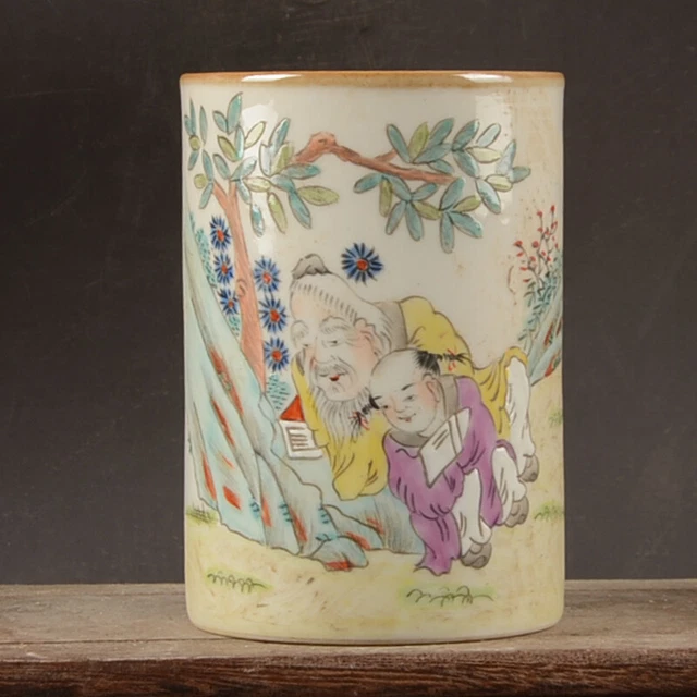 4.7"Collect China Famille Rose Porcelain Hand Painting Father Sun GrainBrush Pot