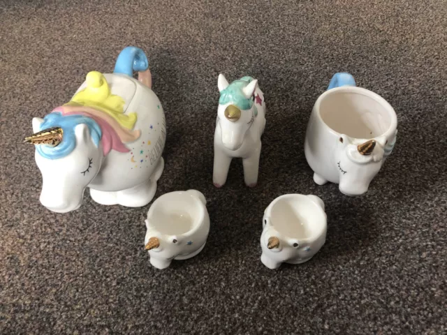 Believe In Magic Einhorn Teekanne, Tasse, Eierbecher & Ornament - tolles Set!