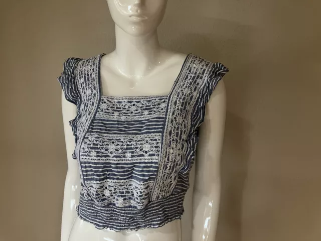American Eagle Women Cropped Boho Floral Blue Top Size S Embroidered