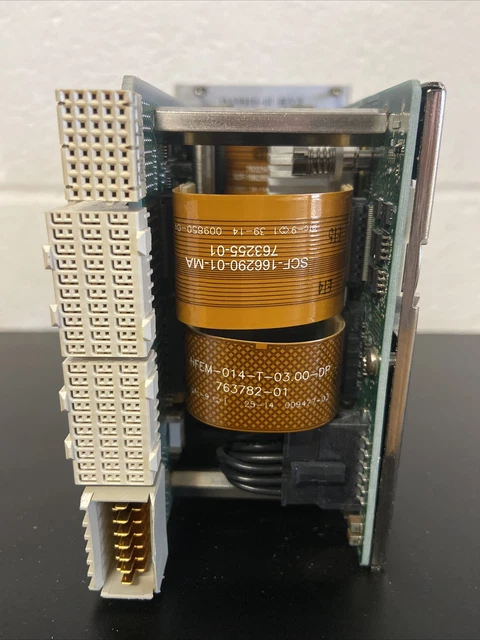 National Instruments NI PXIe-8135, 2300 MHz, controller incorporato 4 core 3
