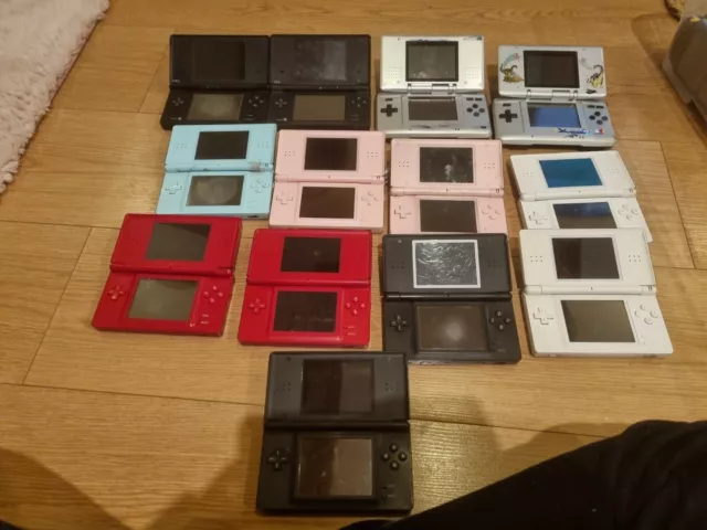 Lot console nintendo ds lite ds tank et dsi pour pièce