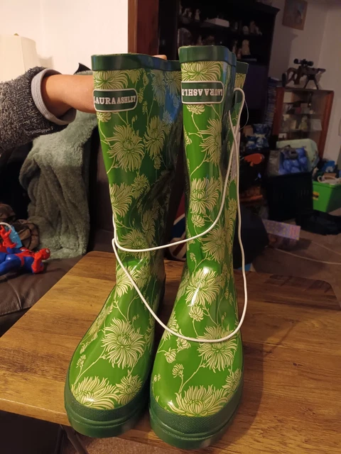 Laura ashley gumboots 2025