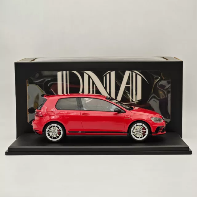 DNA Collectibles 1:18 Volkswagen Golf GTI VII Clubsport s 2017 Resin Car Red