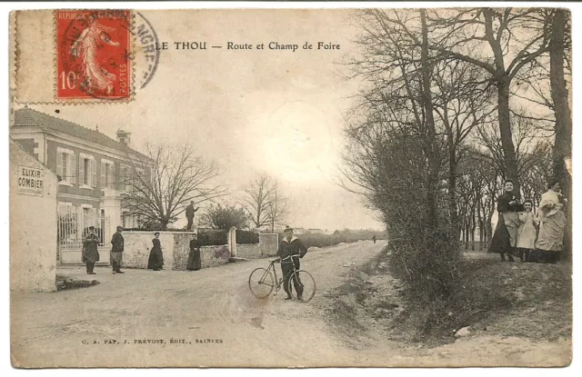 Le Thou (17) Rare CPA Road and Fairground. Posted in 1907.