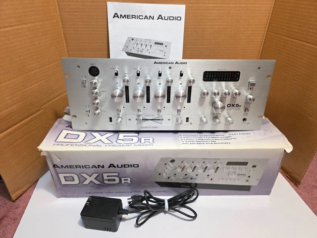 American Audio Q-2411 PRO ミキサー Open Box American Audio Q-2411 PRO 4-Channel DJ Mixer