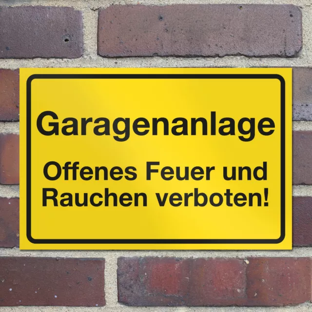 WANDKINGS Hinweisschild "Garagenanlage Offenes Feuer und Rauchen verboten!"