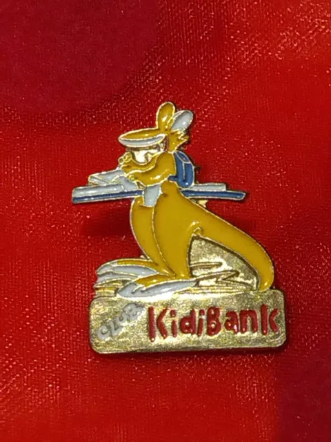 Pin's Pins Pin Badge Vintage Collection logo KANGOUROU Kid Bank PUB 3