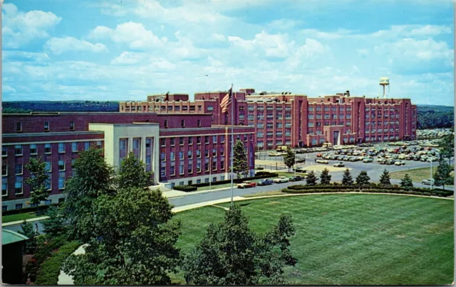 Vtg Pearl River NY Lederle Laboratories American Cyanamid Company Postcard