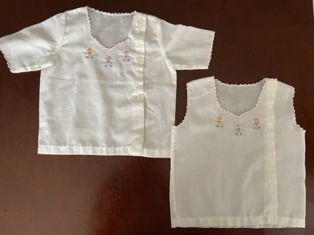 Set of 2 Vintage 3-6 month white short sleeve baby tops embroidered cats buttons