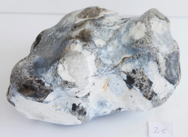 4,9 kg FEUERSTEIN Flint KNAPPING Aquarium FLINTSTEIN Steinzeit SILEX Stein #25